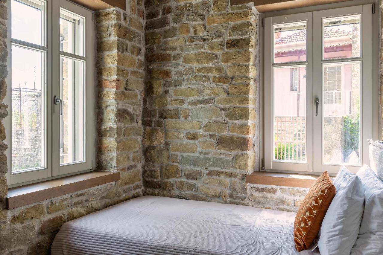 Lozart Traditional Stone House *