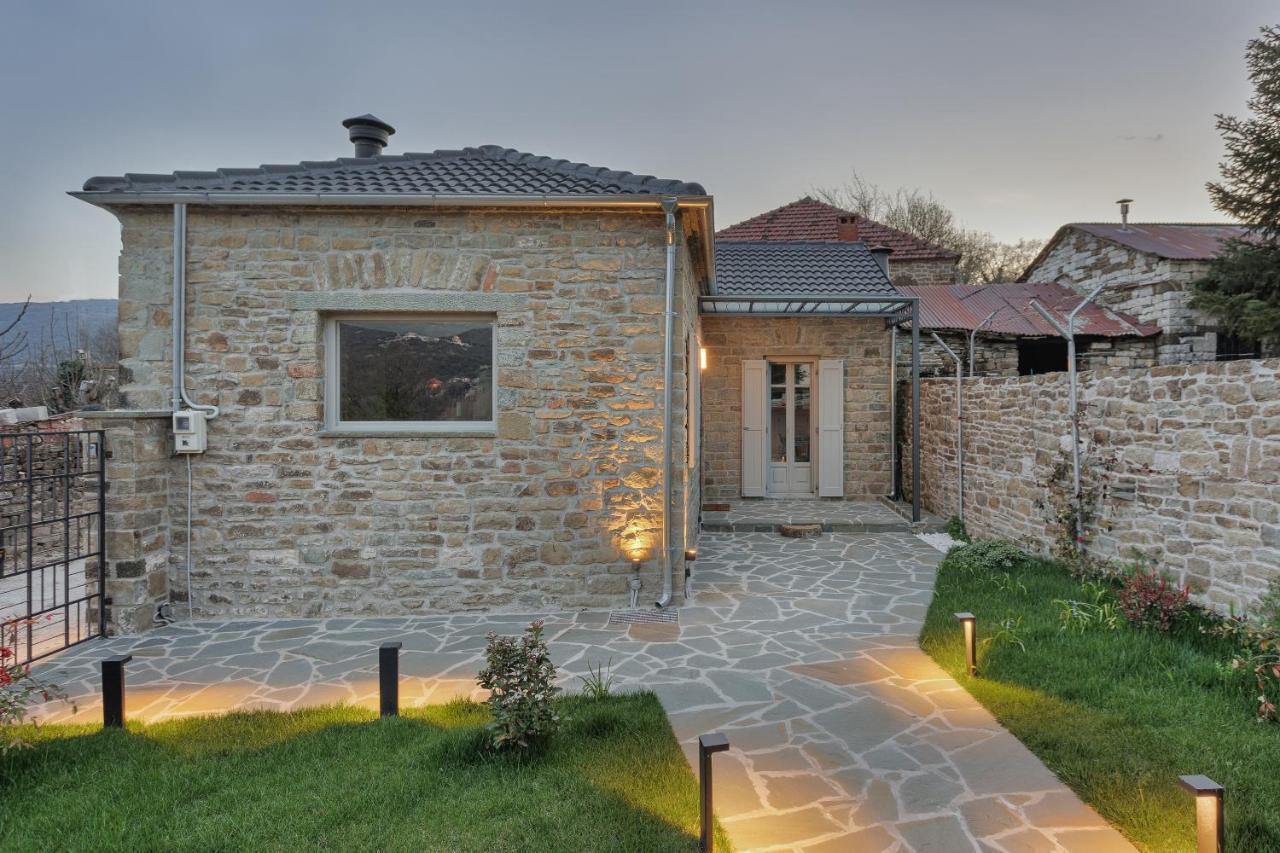 Lozart Traditional Stone House Chalet *