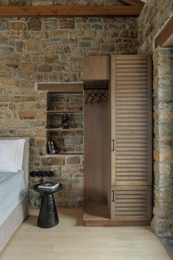 Lozart Traditional Stone House Chalet